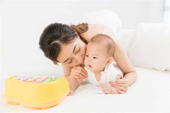 揭秘：30天大的宝宝黄疸何只有11天恢复正常？